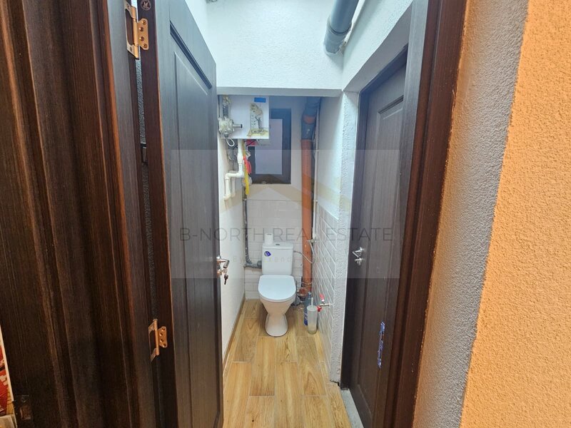 Piata Victoriei, spatiu 20 mp de inchiriat, ideal beauty, birou sau cabinet.