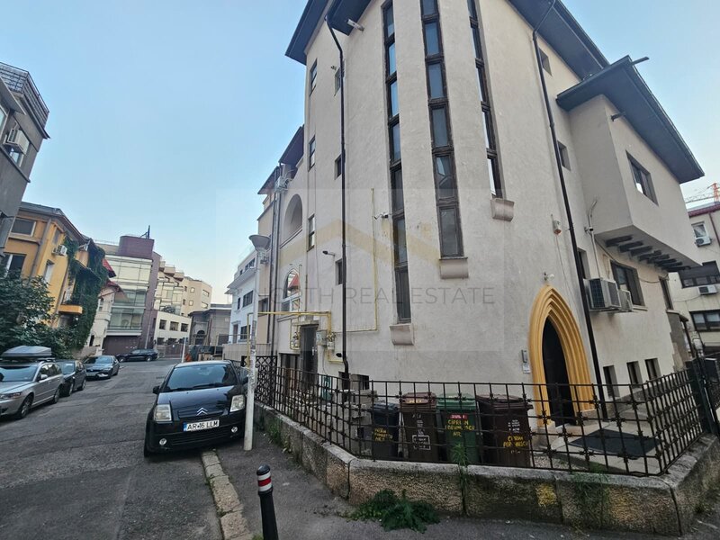 Piata Victoriei, spatiu 20 mp de inchiriat, ideal beauty, birou sau cabinet.